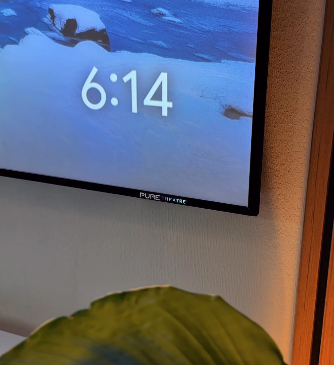 Acoustic Projector Screen