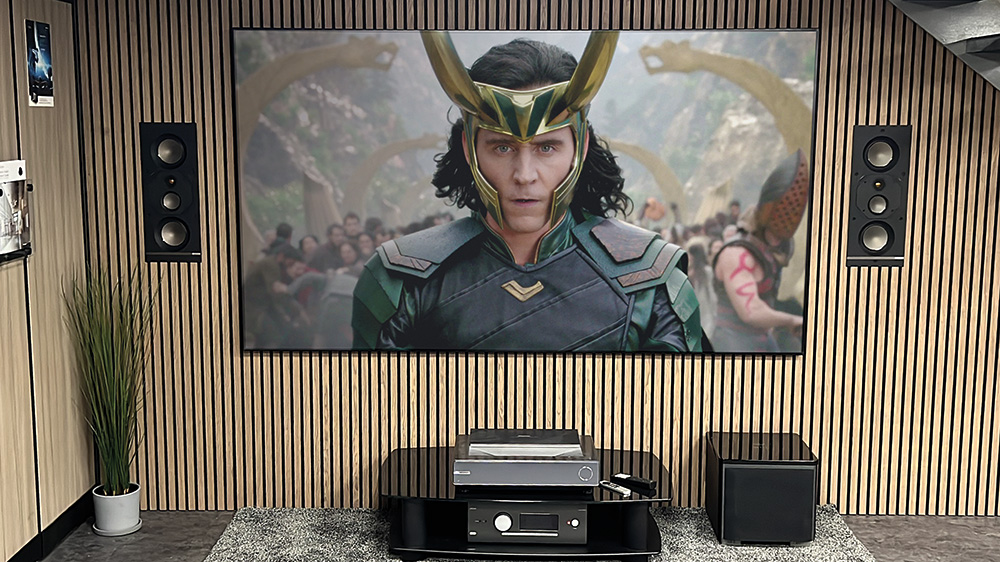 Ultra Short Throw Home Cinema
